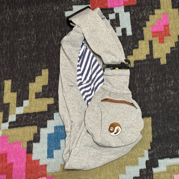 TIMETUU Pet Gear: Reversible Cross-Body Pet Sling Pet Carrier, Grey/Blue Stripe - Picture 11 of 16